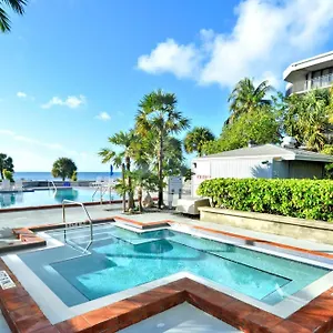 Papaya Place By Avantstay Great Location W Balcony Outdoor Dining Shared Pool Hot Tub Holiday home